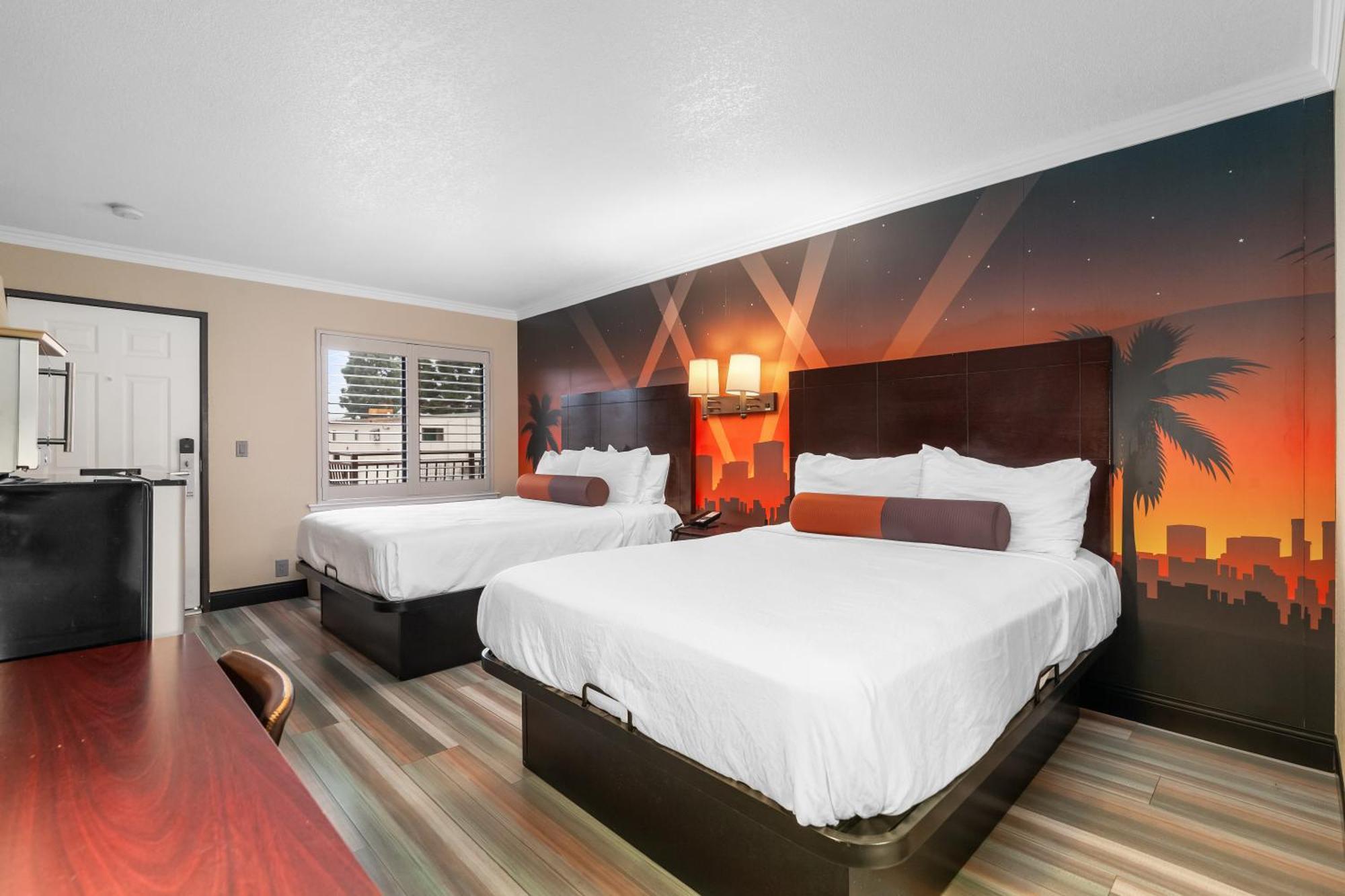 Santa Clarita Motel - Near Six Flags Magic Mountain - Valencia Екстер'єр фото