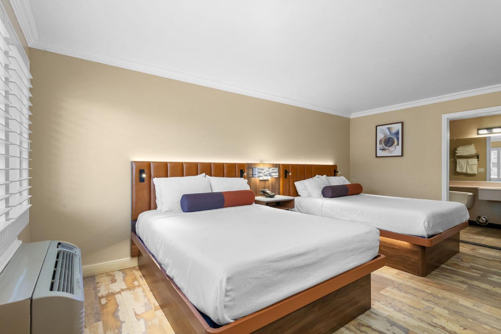 Santa Clarita Motel - Near Six Flags Magic Mountain - Valencia Екстер'єр фото