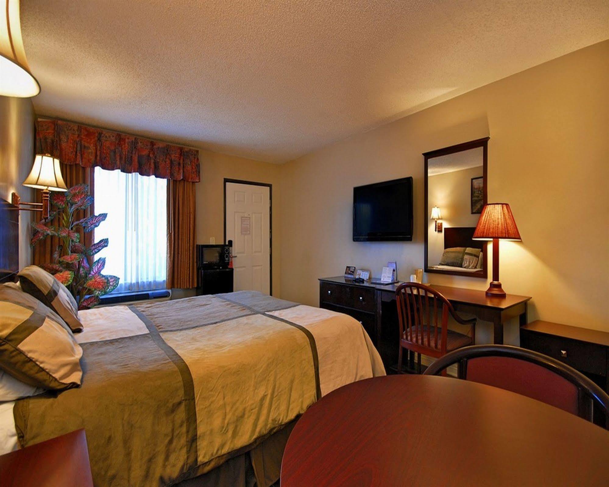 Santa Clarita Motel - Near Six Flags Magic Mountain - Valencia Екстер'єр фото